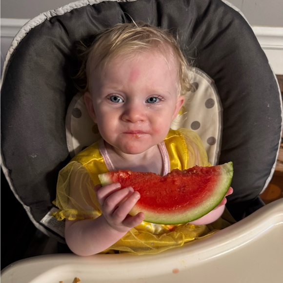 Meet your Posher, Stephanie - Picture 13 of 13